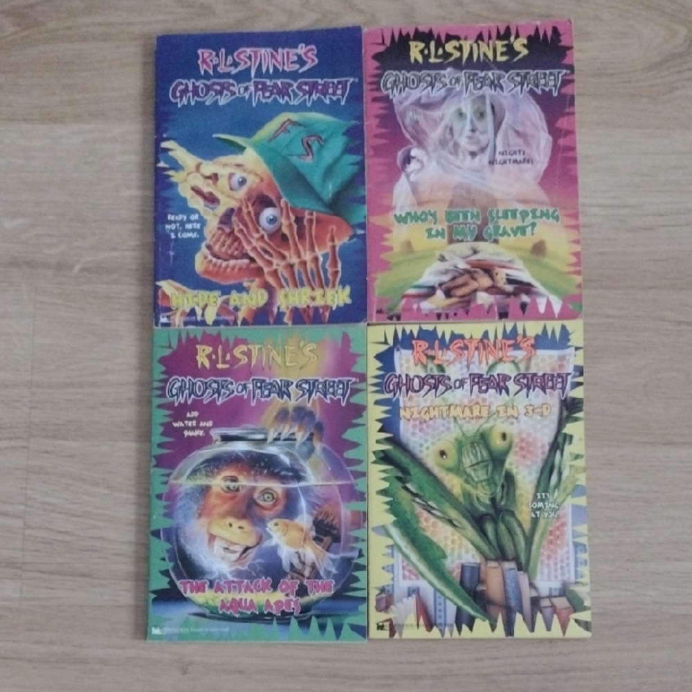 R.L Stine'S  Ghost Of Fear Street 4 Vintage Paperbacks First Print Edition 1995